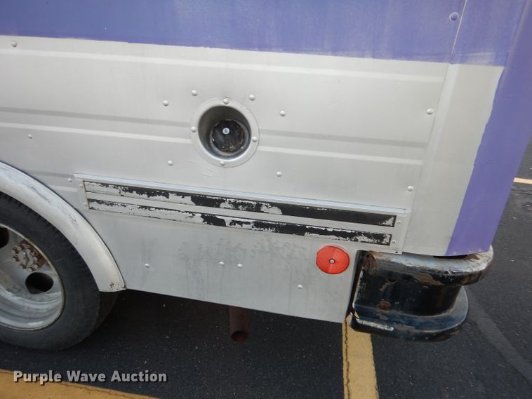 image for item DH8768 1985 Chevrolet G30  RV