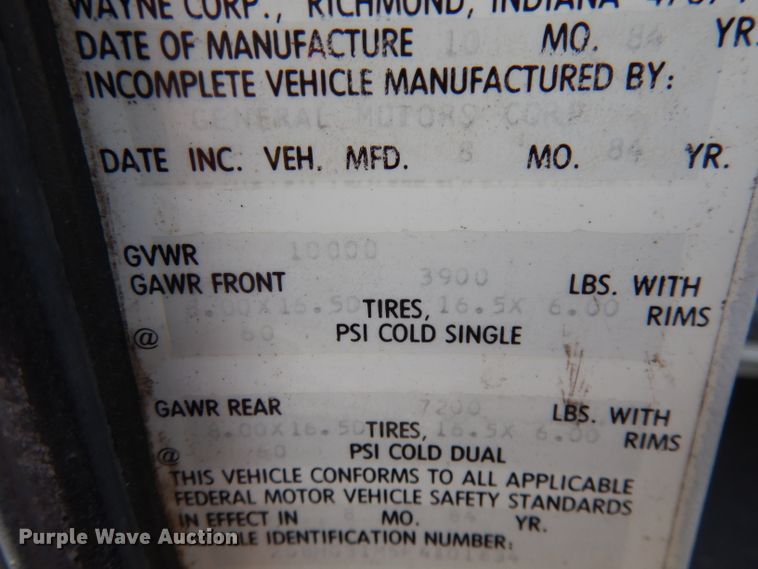 image for item DH8768 1985 Chevrolet G30  RV