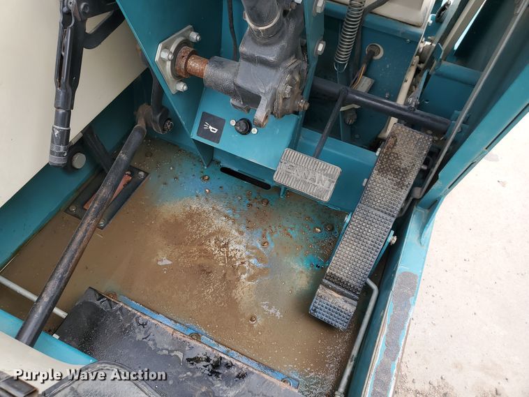 image for item DI4799 Tennant 235  sweeper