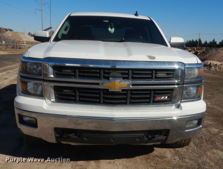 image for item DJ1843 2015 Chevrolet Silverado 1500  Crew Cab pickup truck
