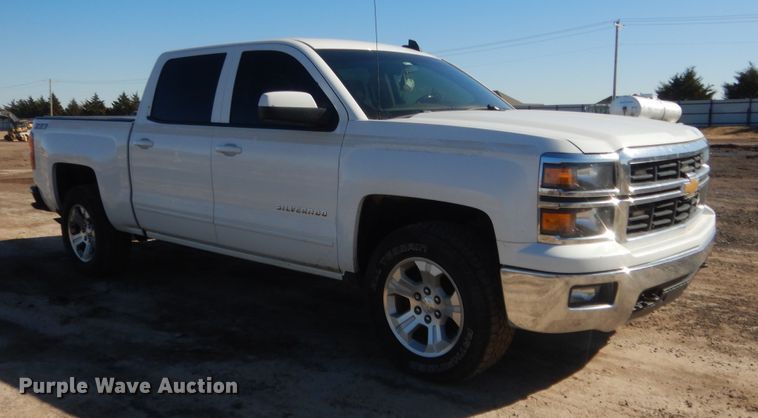 image for item DJ1843 2015 Chevrolet Silverado 1500  Crew Cab pickup truck
