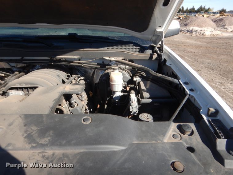 image for item DJ1843 2015 Chevrolet Silverado 1500  Crew Cab pickup truck