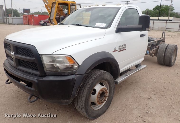 image for item DJ5673 2015 Dodge Ram 5500  truck cab and chassis