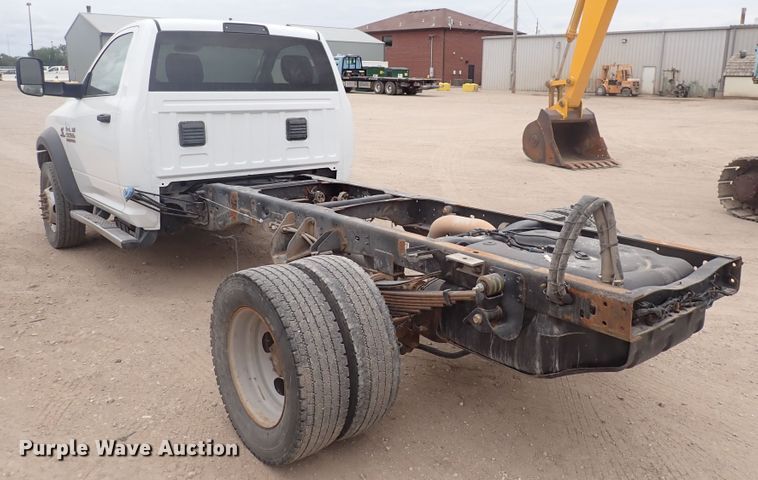 image for item DJ5673 2015 Dodge Ram 5500  truck cab and chassis