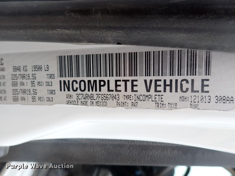 image for item DJ5673 2015 Dodge Ram 5500  truck cab and chassis