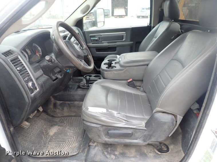 image for item DJ5673 2015 Dodge Ram 5500  truck cab and chassis