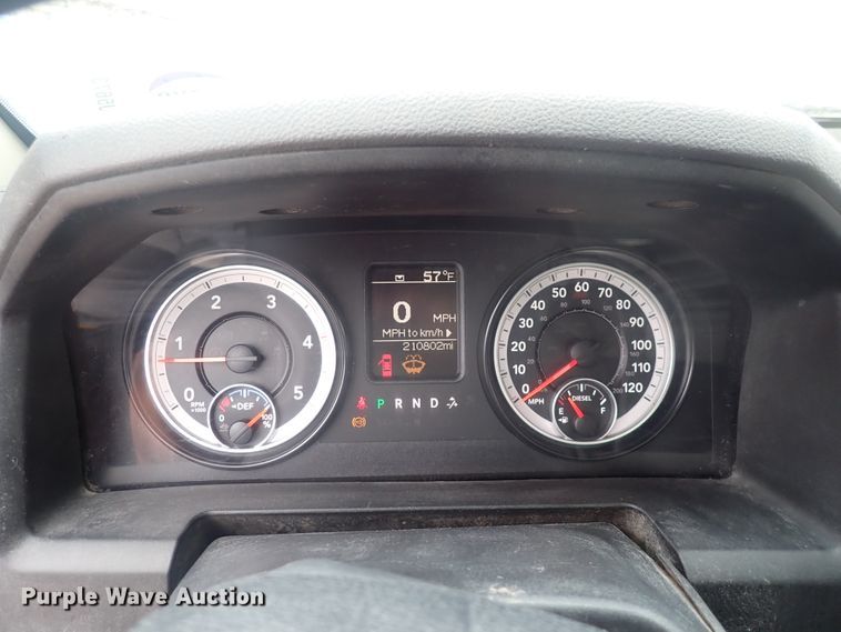 image for item DJ5673 2015 Dodge Ram 5500  truck cab and chassis