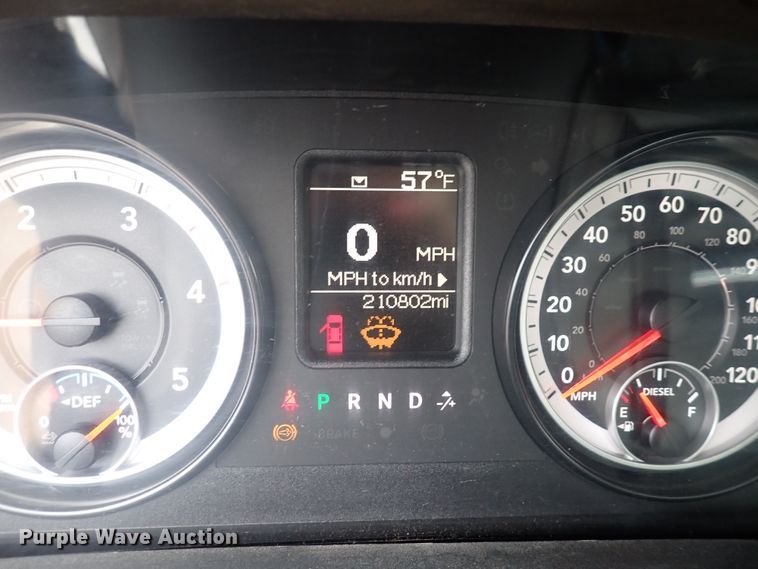 image for item DJ5673 2015 Dodge Ram 5500  truck cab and chassis