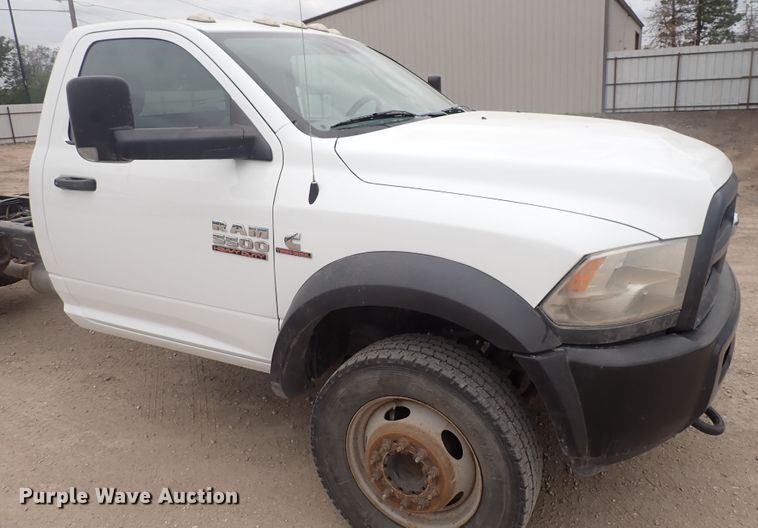 image for item DJ5673 2015 Dodge Ram 5500  truck cab and chassis