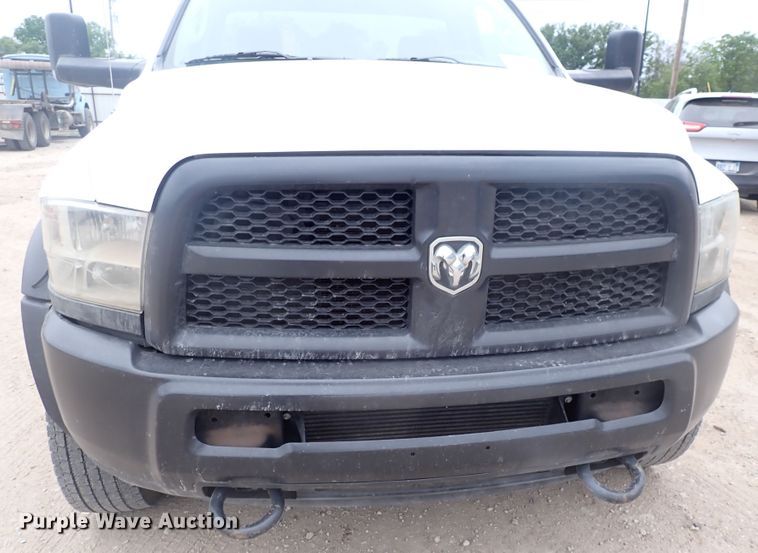 image for item DJ5673 2015 Dodge Ram 5500  truck cab and chassis