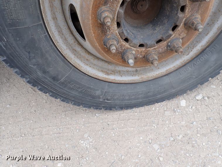 image for item DJ5673 2015 Dodge Ram 5500  truck cab and chassis