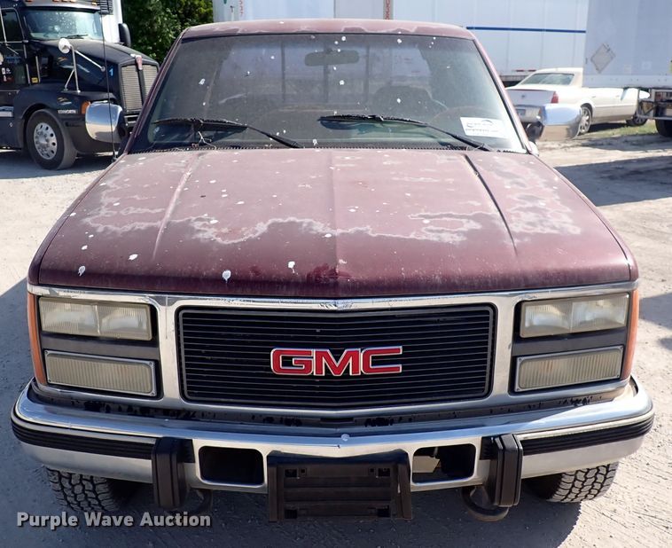 image for item DJ5681 1993 GMC Sierra 2500  Ext. Cab pickup truck