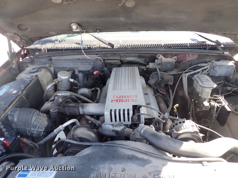 image for item DJ5681 1993 GMC Sierra 2500  Ext. Cab pickup truck