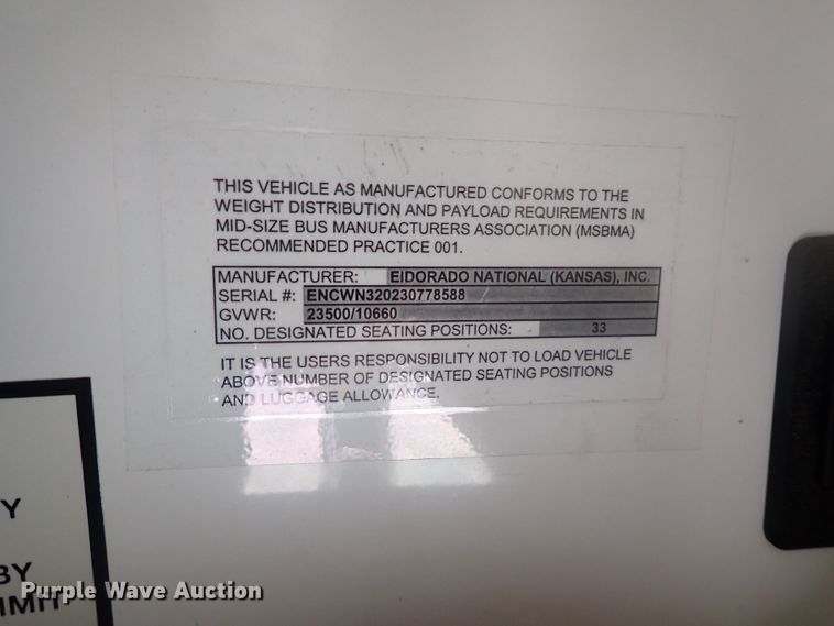 image for item DJ5696 2004 International 3200  shuttle bus