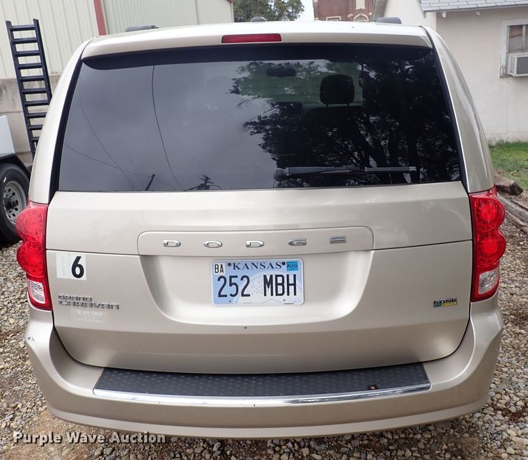 image for item DJ5743 2013 Dodge Grand Caravan  van