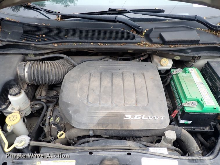 image for item DJ5743 2013 Dodge Grand Caravan  van