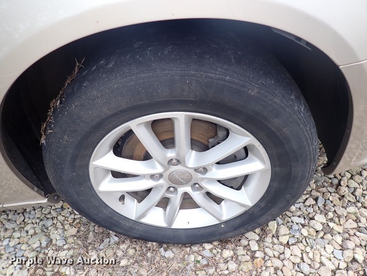 image for item DJ5743 2013 Dodge Grand Caravan  van