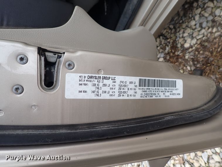 image for item DJ5743 2013 Dodge Grand Caravan  van