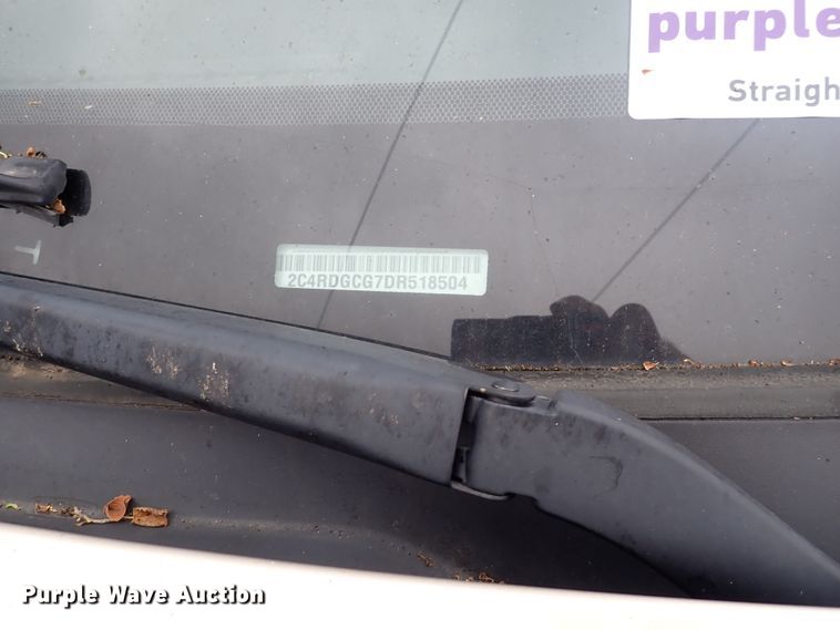 image for item DJ5743 2013 Dodge Grand Caravan  van