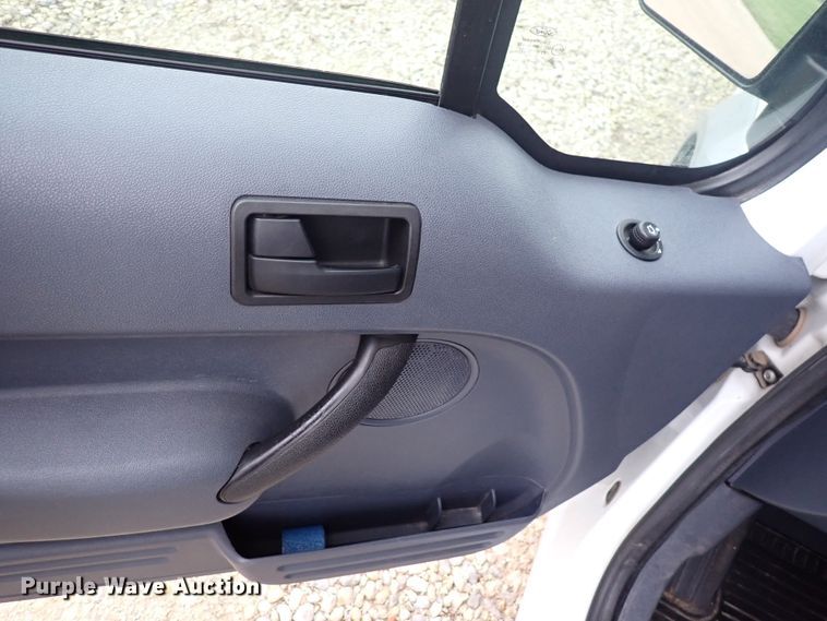 image for item DJ5745 2013 Ford Transit Connect  van