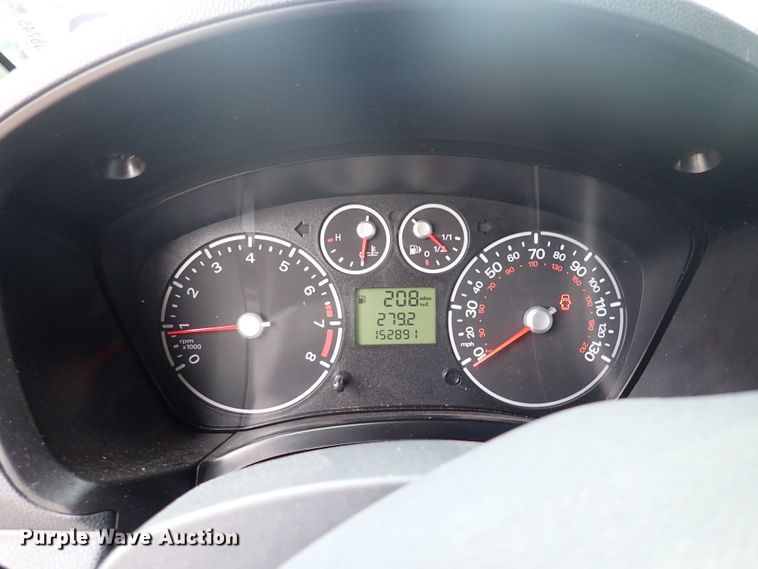 image for item DJ5745 2013 Ford Transit Connect  van