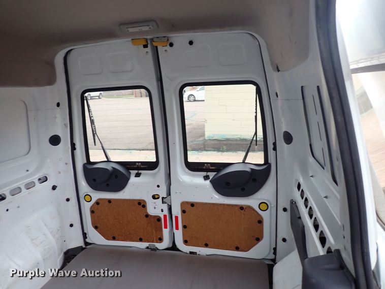 image for item DJ5745 2013 Ford Transit Connect  van