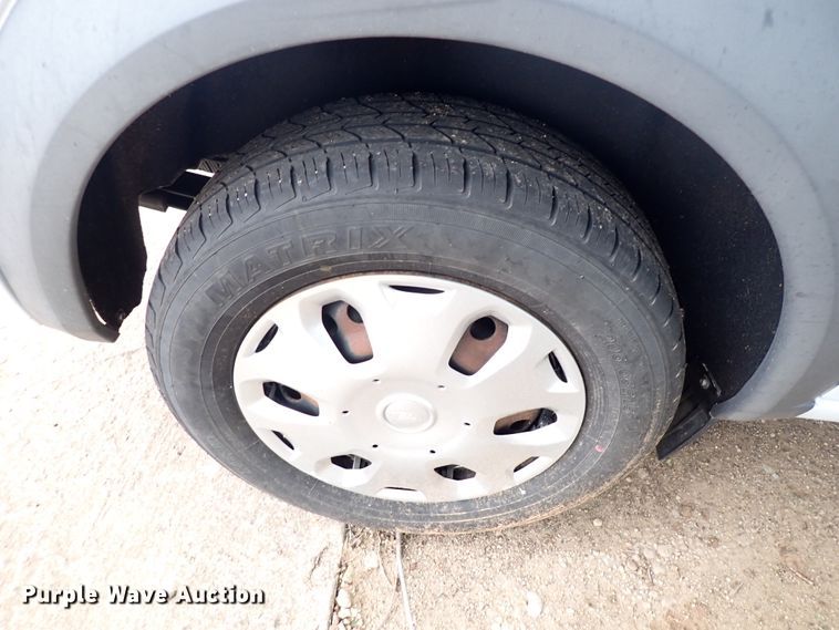 image for item DJ5745 2013 Ford Transit Connect  van