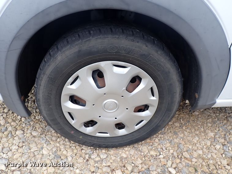 image for item DJ5745 2013 Ford Transit Connect  van