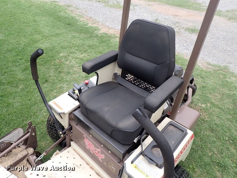 image for item DJ5746 Grasshopper 623T  ZTR lawn mower