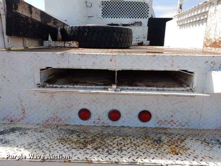 image for item DJ8846 2007 Ford F550 Super Duty  SuperCab utility / service truck