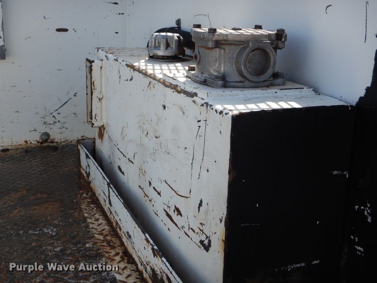 image for item DJ8846 2007 Ford F550 Super Duty  SuperCab utility / service truck