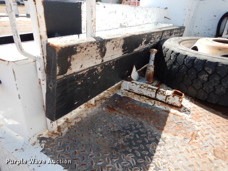 image for item DJ8846 2007 Ford F550 Super Duty  SuperCab utility / service truck