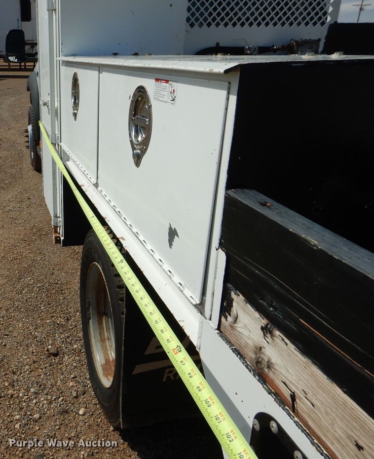image for item DJ8846 2007 Ford F550 Super Duty  SuperCab utility / service truck