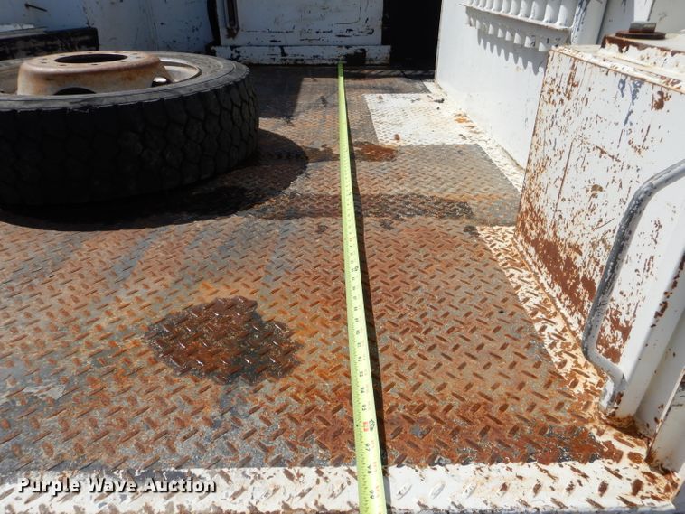 image for item DJ8846 2007 Ford F550 Super Duty  SuperCab utility / service truck