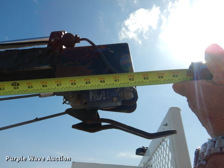 image for item DJ8846 2007 Ford F550 Super Duty  SuperCab utility / service truck