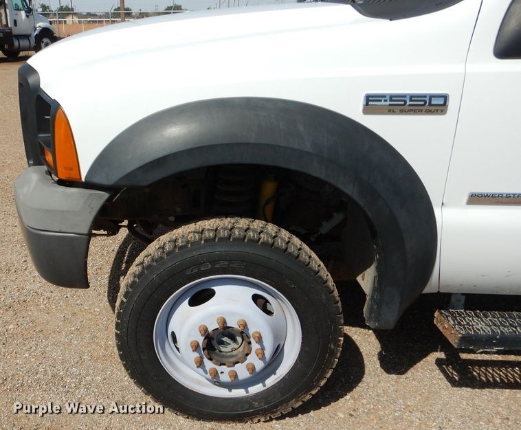 image for item DJ8846 2007 Ford F550 Super Duty  SuperCab utility / service truck