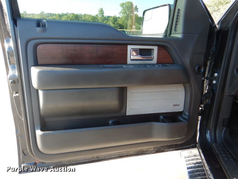 image for item DK5649 2013 Ford F150 King Ranch  SuperCab pickup truck