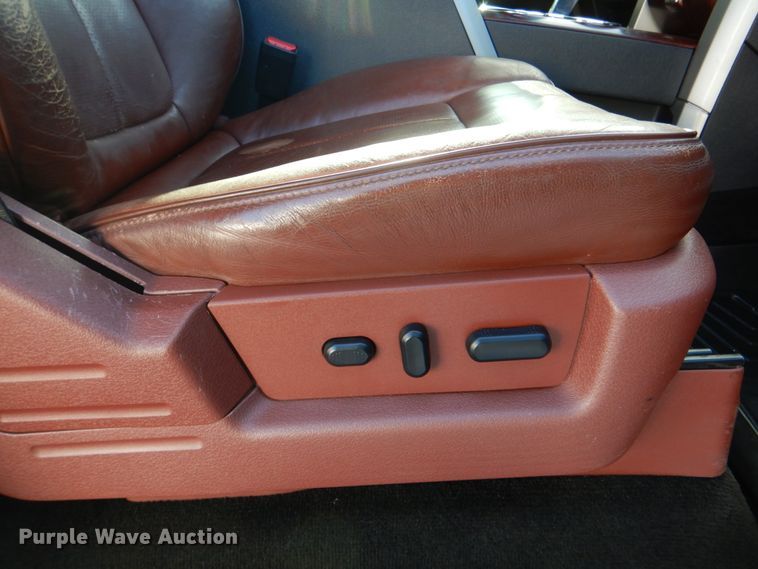 image for item DK5649 2013 Ford F150 King Ranch  SuperCab pickup truck