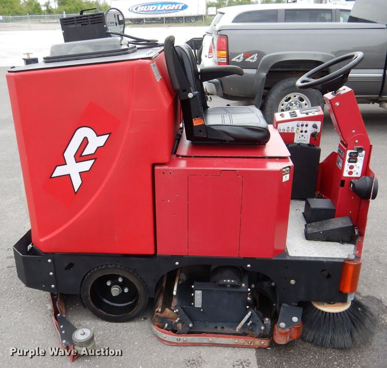 image for item DL8105 Factory-cat 46-C floor scrubber