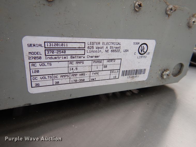 image for item DL8105 Factory-cat 46-C floor scrubber