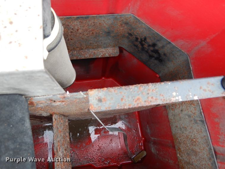 image for item DL8105 Factory-cat 46-C floor scrubber