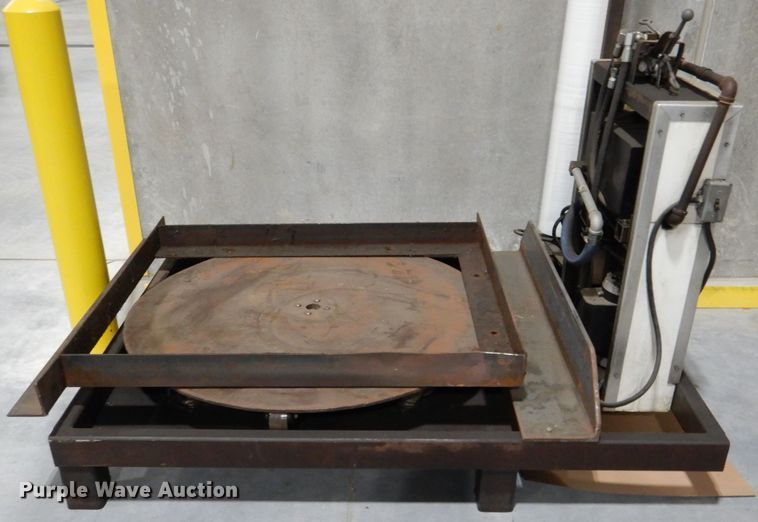 image for item DL8107 Shrink wrap machine