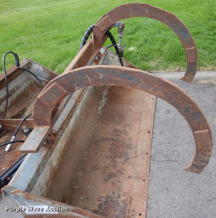 image for item DL8109 (2) skid steer attachments