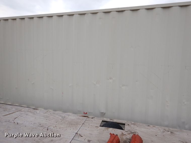 image for item DL8110 2005 storage container