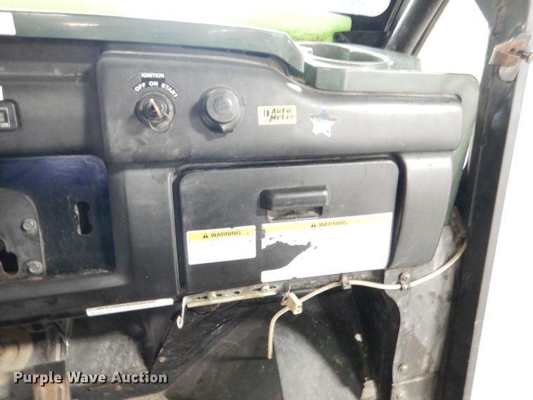 image for item DL8140 2010 Kawasaki Mule 4000  utility vehicle