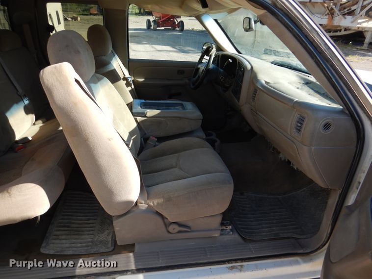 image for item DL8146 2006 Chevrolet Silverado 1500  Ext. Cab pickup truck