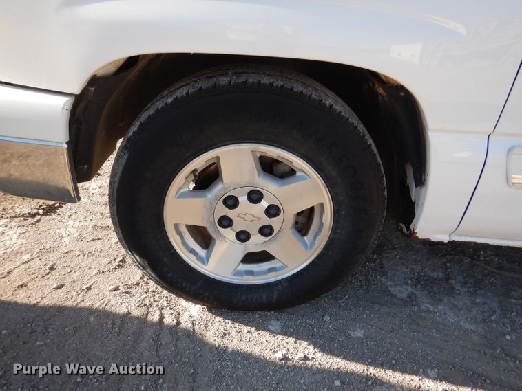 image for item DL8146 2006 Chevrolet Silverado 1500  Ext. Cab pickup truck