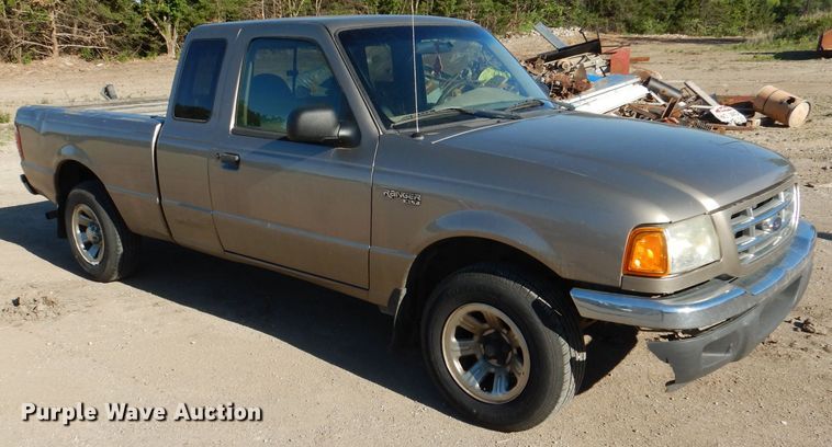 image for item DL8148 2003 Ford Ranger  SuperCab pickup truck