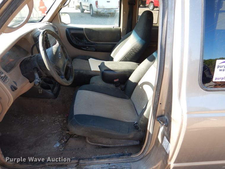 image for item DL8148 2003 Ford Ranger  SuperCab pickup truck