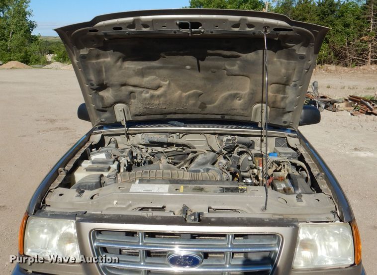 image for item DL8148 2003 Ford Ranger  SuperCab pickup truck